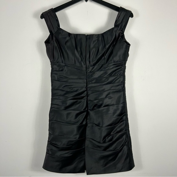 BILL LEVKOFF Elegant Black Sleeveless Dress 20 - Picture 4 of 11